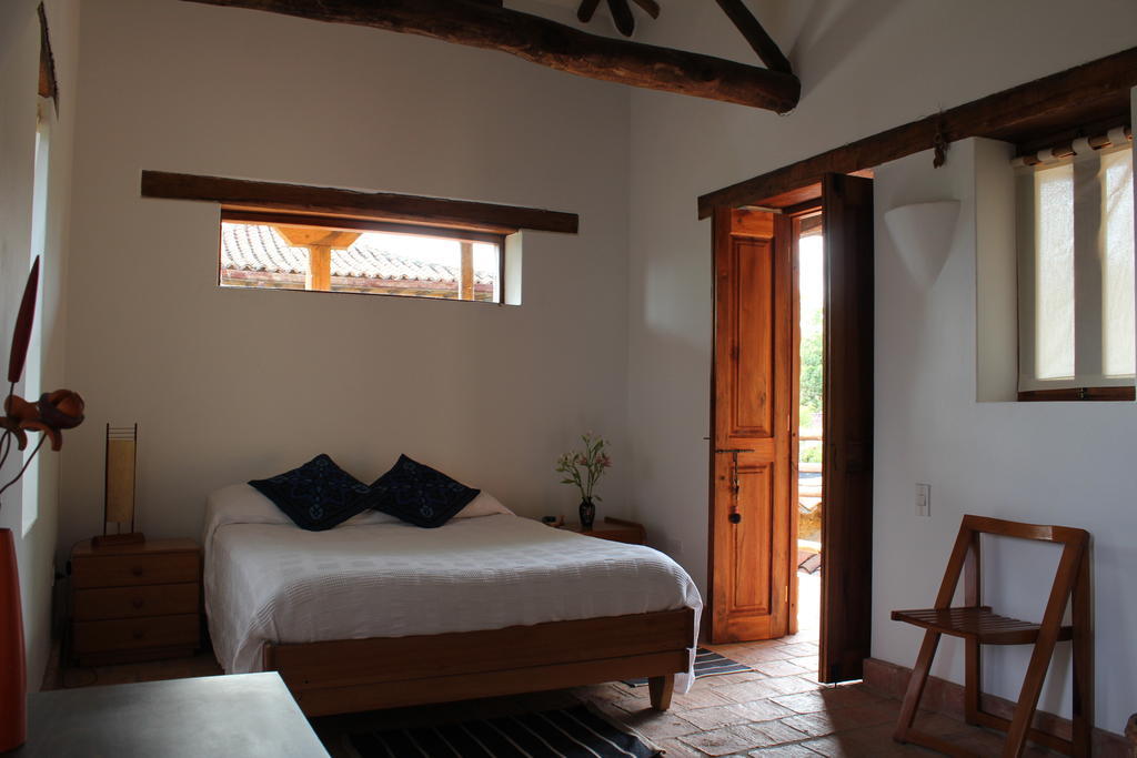 Hostal Casa Del Arte Robles الغرفة الصورة