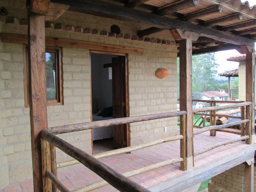 Hostal Casa Del Arte Robles المظهر الخارجي الصورة