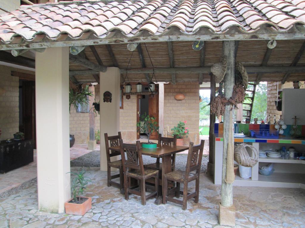 Hostal Casa Del Arte Robles المظهر الخارجي الصورة