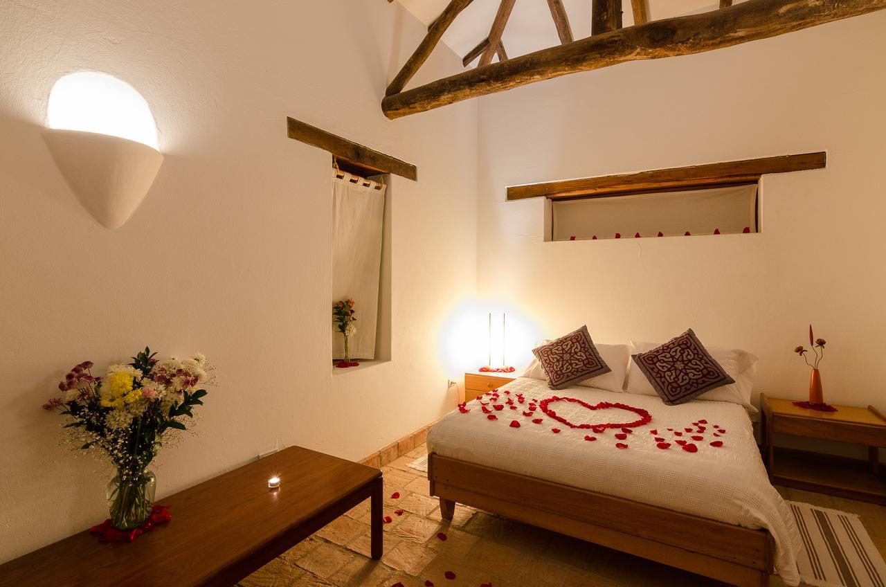 Hostal Casa Del Arte Robles المظهر الخارجي الصورة